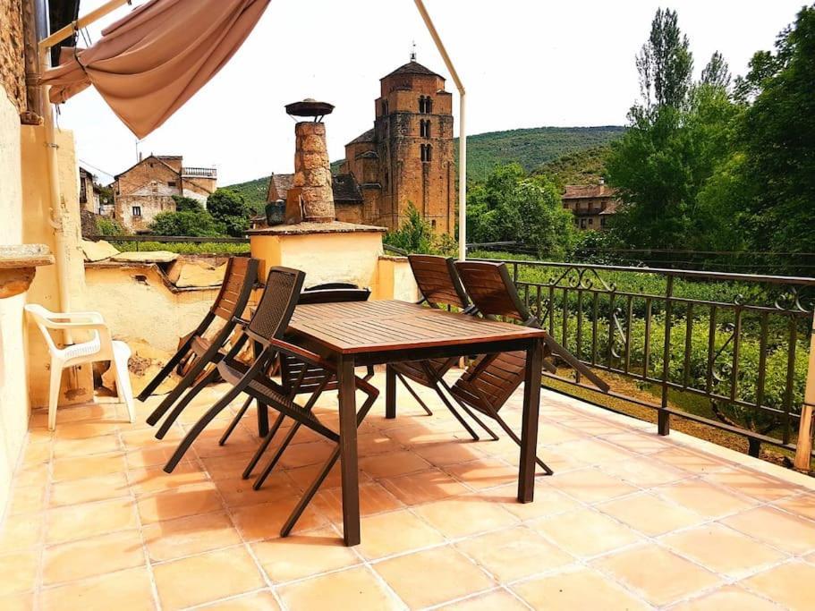 Casa Rural Barangua En El Pirineo Aragones Santa Cruz de la Serós Buitenkant foto